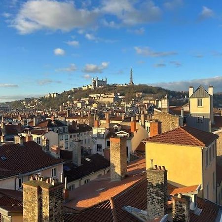 Mirador T2 Ensoleille Place Des Terreaux Vue Fourviere Lione Esterno foto